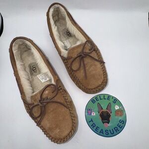 UGG Shoes Women's 7‎ Brown Dakota Slippers Moccasins Sheepskin Fur Lined Slip On